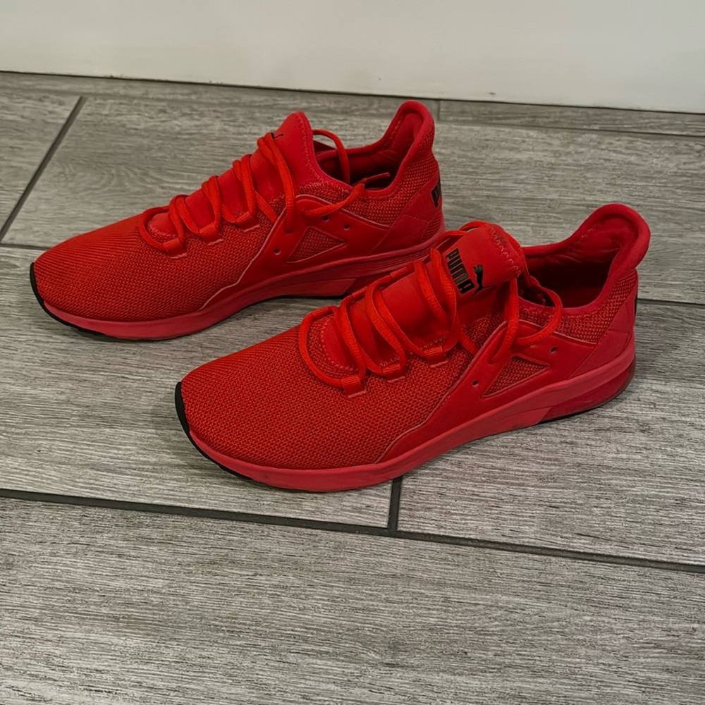 Men’s Puma Sneakers